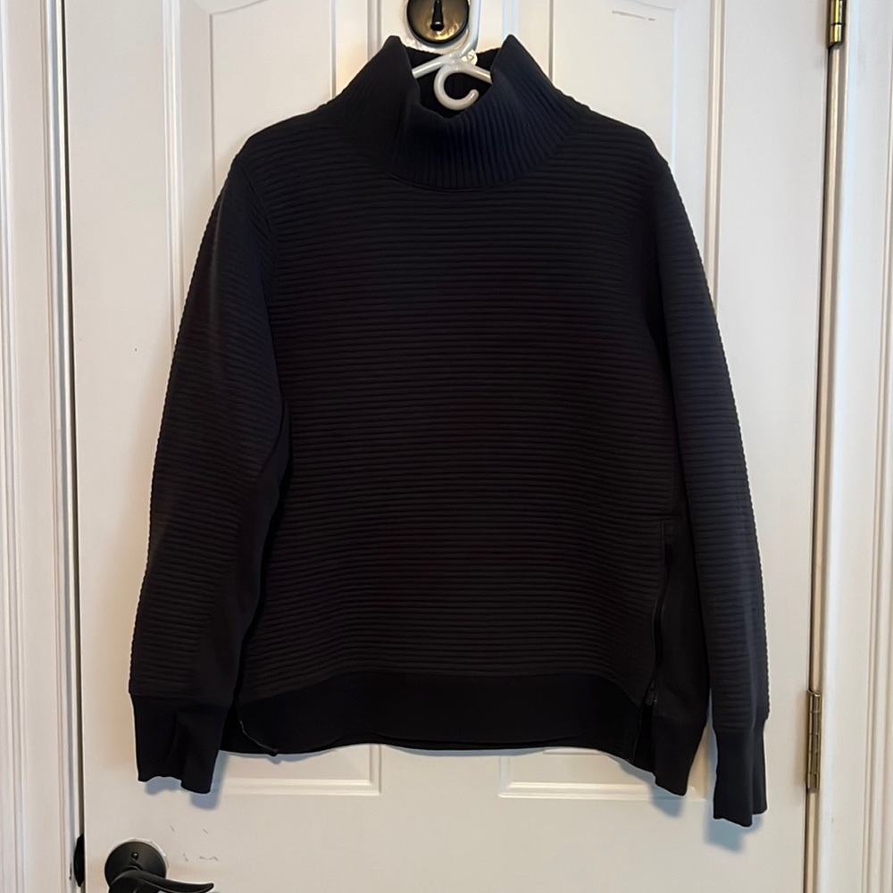 Turtleneck sweatshirt